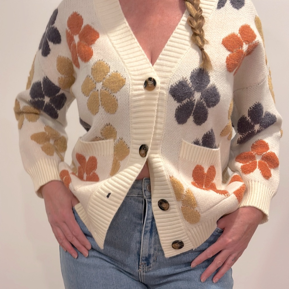 NWT Floral Cardigan